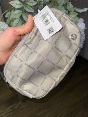 lululemon everywherw belt bag Everywhere – Myers Park Swag Wagon Bell Backpack Harness w/Chest Color:Maroon Currant Keep Them Close In fathers day gift